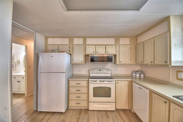 6773 BRENTWOOD DRIVE NE, Winter Haven, FL 33881