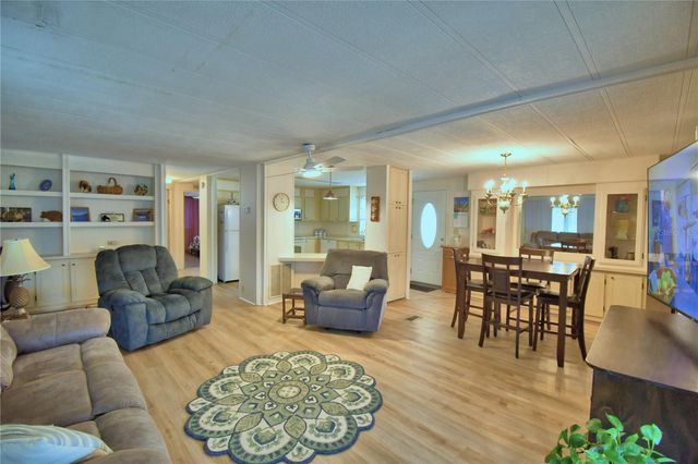 6773 BRENTWOOD DRIVE NE, Winter Haven, FL 33881