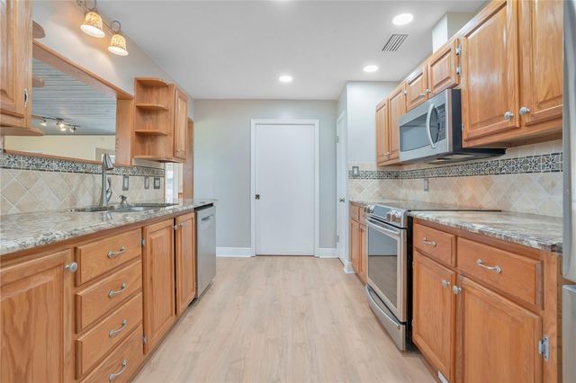 1401 BUELL COURT, Plant City, FL 33567