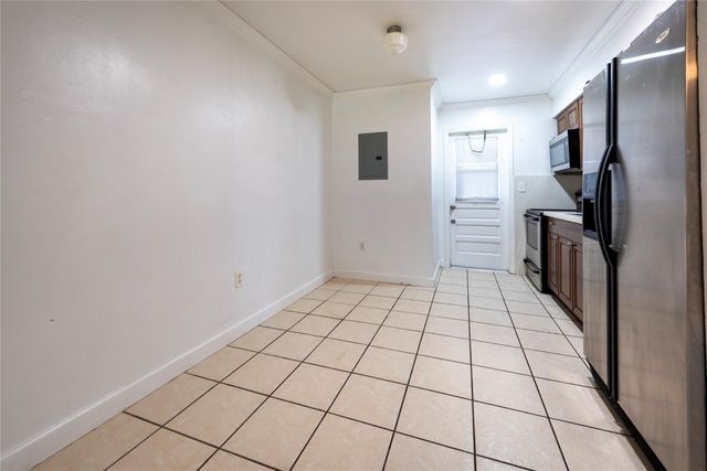 6170 SW 43RD Street 1-2, Davie, FL 33314