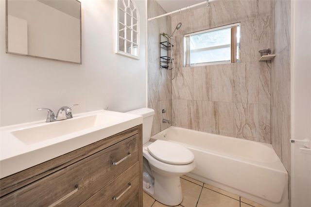 6170 SW 43RD Street 1-2, Davie, FL 33314
