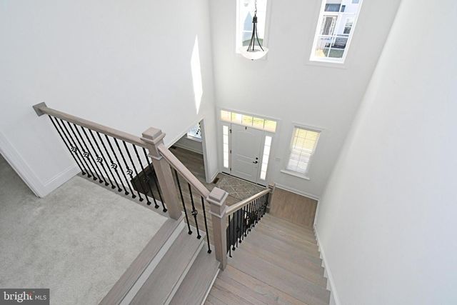 206 GROVE VALLEY CT, Chalfont, PA 18914