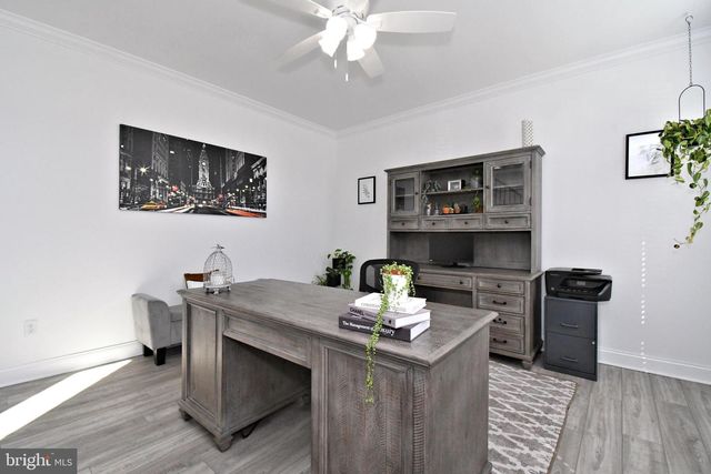 206 GROVE VALLEY CT, Chalfont, PA 18914