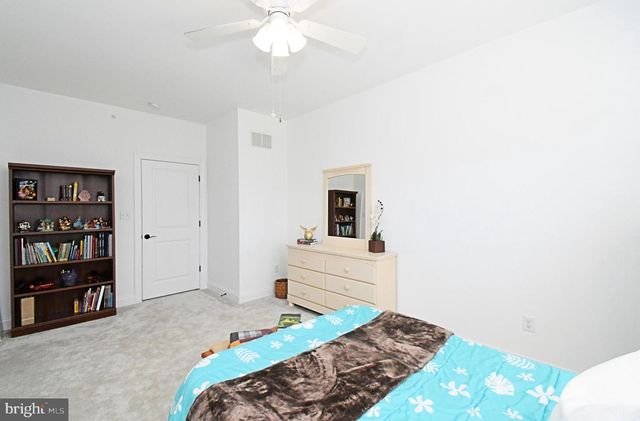 206 GROVE VALLEY CT, Chalfont, PA 18914