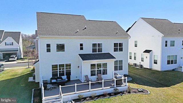 206 GROVE VALLEY CT, Chalfont, PA 18914