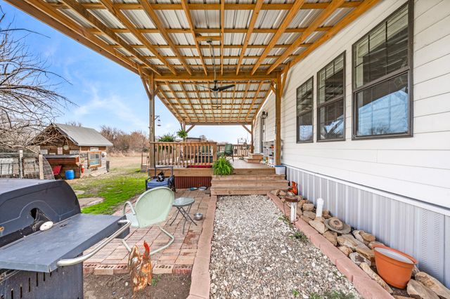 6946 E Interstate 30, Campbell, TX 75422