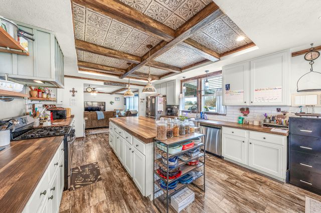 6946 E Interstate 30, Campbell, TX 75422