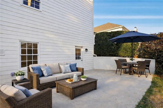 5350 Wickershire Drive, Peachtree Corners, GA 30092