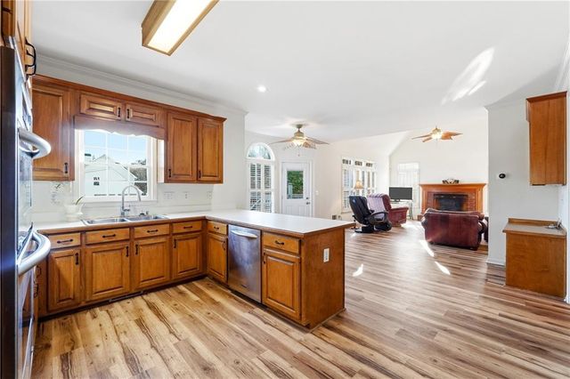 5350 Wickershire Drive, Peachtree Corners, GA 30092