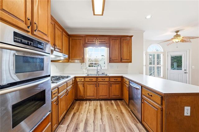 5350 Wickershire Drive, Peachtree Corners, GA 30092