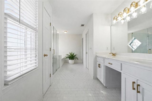 5350 Wickershire Drive, Peachtree Corners, GA 30092