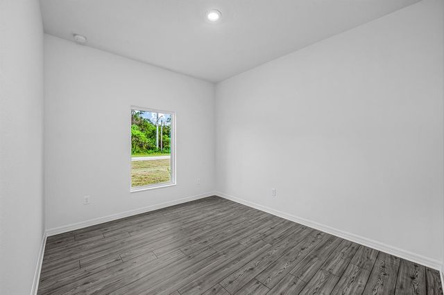 132 SW Becker Road, Port St. Lucie, FL 34953