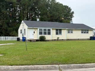 2253 Onslow Drive, Jacksonville, NC 28540