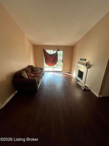3312 Colonial Manor Cir 6A, Louisville, KY 40218