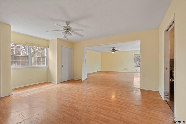 1206 Pine Road, Omaha, NE 68144