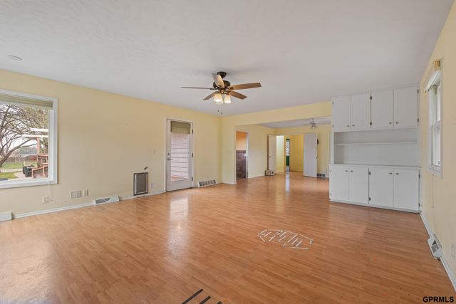 1206 Pine Road, Omaha, NE 68144