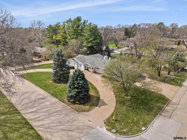 1206 Pine Road, Omaha, NE 68144