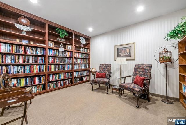 4 Richmond Road 308, West Milford, NJ 07480