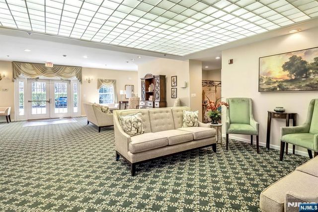 4 Richmond Road 308, West Milford, NJ 07480