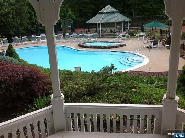 4 Richmond Road 308, West Milford, NJ 07480
