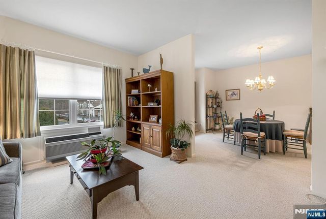 4 Richmond Road 308, West Milford, NJ 07480