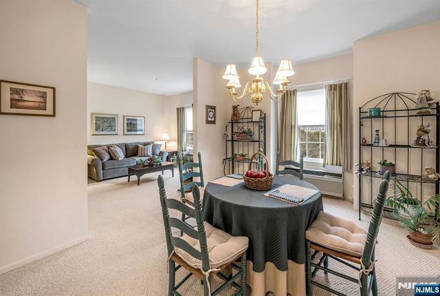 4 Richmond Road 308, West Milford, NJ 07480