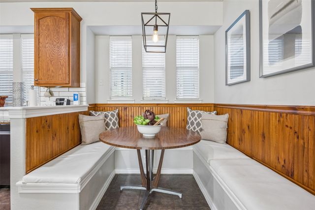 1209 Charleston Lane, Savannah, TX 76227