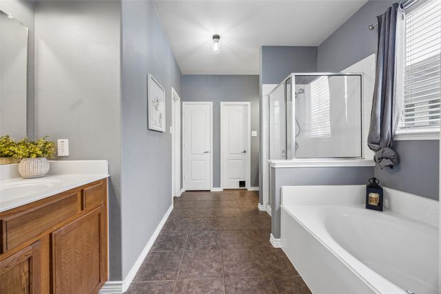 1209 Charleston Lane, Savannah, TX 76227