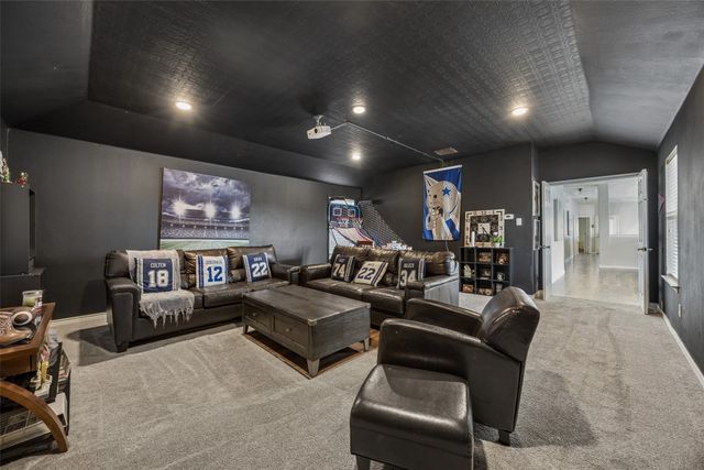 1209 Charleston Lane, Savannah, TX 76227