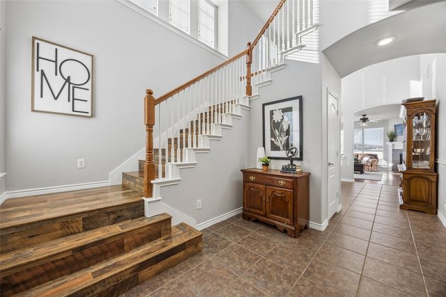 1209 Charleston Lane, Savannah, TX 76227