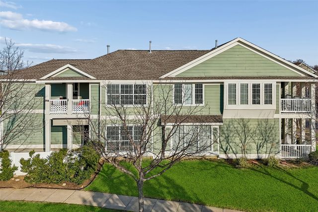 1209 Charleston Lane, Savannah, TX 76227