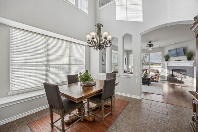 1209 Charleston Lane, Savannah, TX 76227