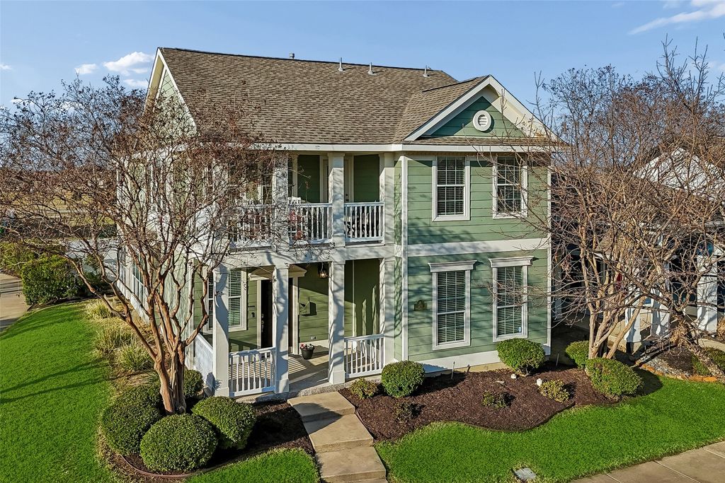 1209 Charleston Lane, Savannah, TX 76227