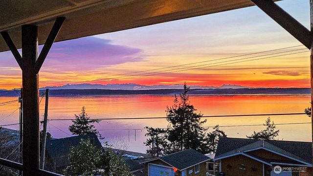 350 N Sunset Drive, Camano Island, WA 98282