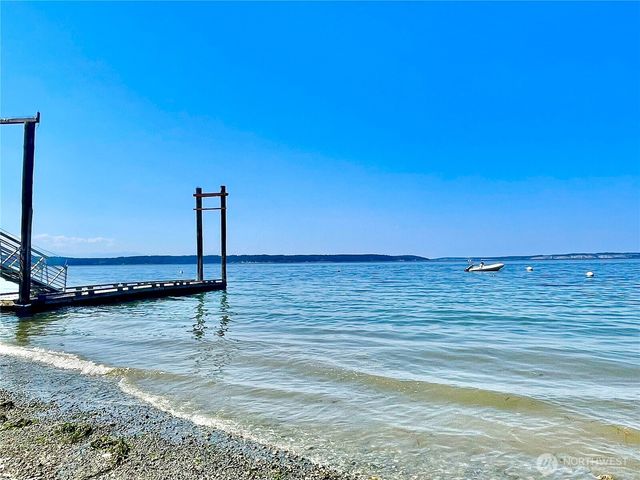 350 N Sunset Drive, Camano Island, WA 98282
