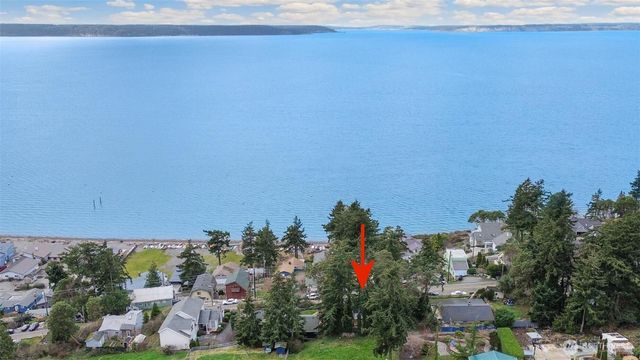 350 N Sunset Drive, Camano Island, WA 98282