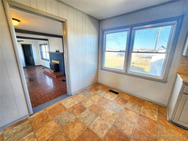 14806 Hwy 82, Tahlequah, OK 74464