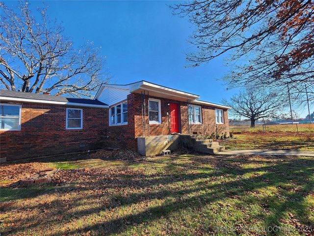 14806 Hwy 82, Tahlequah, OK 74464