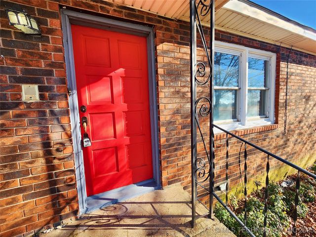 14806 Hwy 82, Tahlequah, OK 74464