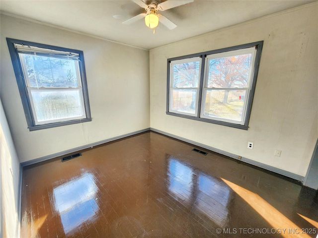 14806 Hwy 82, Tahlequah, OK 74464