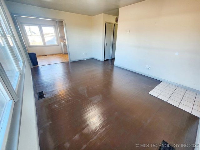 14806 Hwy 82, Tahlequah, OK 74464