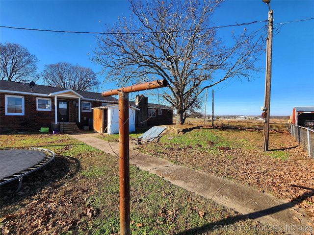 14806 Hwy 82, Tahlequah, OK 74464