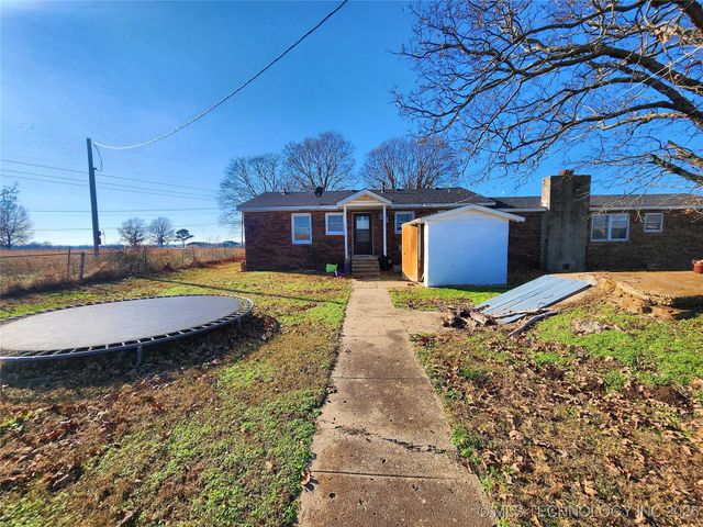 14806 Hwy 82, Tahlequah, OK 74464