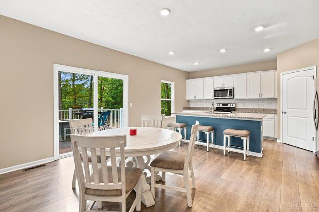 60 Snapdragon Drive, Pierce Twp, OH 45102