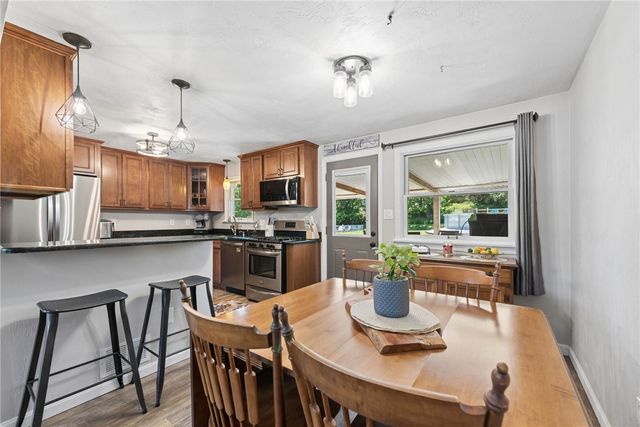 1678 Diane Merle Dr, North Huntingdon, PA 15642