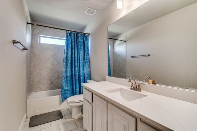 3246 Cumby Drive, Royse City, TX 75189