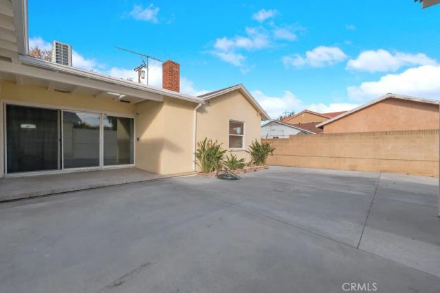 7758 Mason Avenue, Winnetka, CA 91306