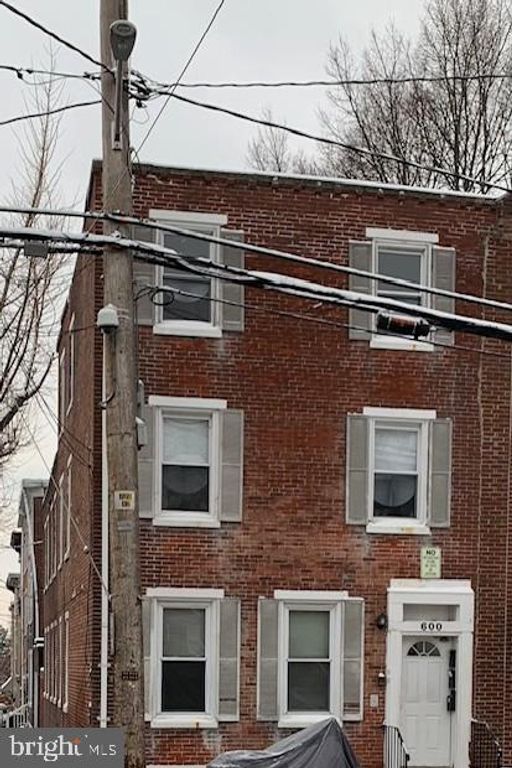 600 W 5TH ST, Wilmington, DE 19801