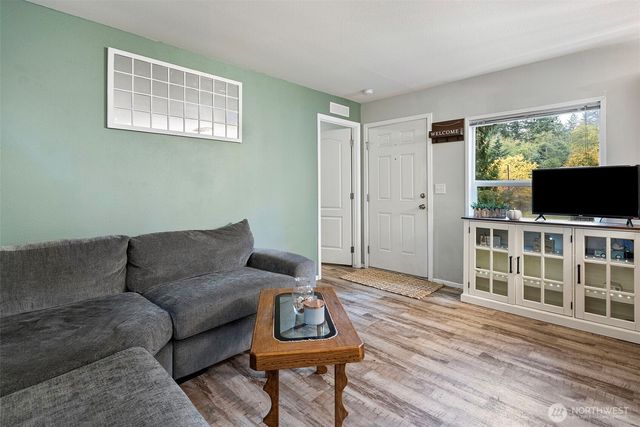 220 E McLane Drive, Shelton, WA 98584