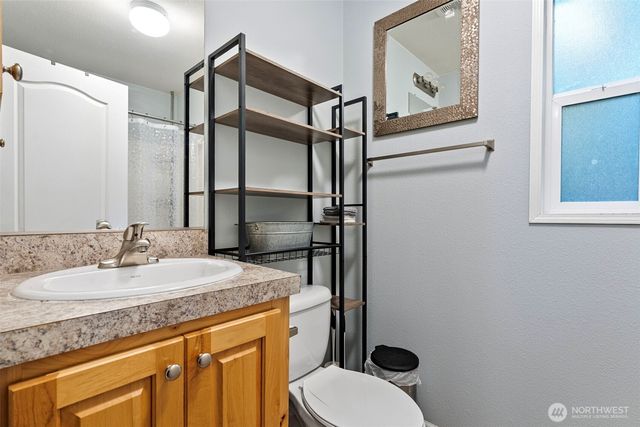 220 E McLane Drive, Shelton, WA 98584